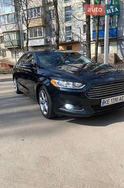 Седан Ford Fusion 2012 в Днепре