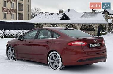 Седан Ford Fusion 2014 в 