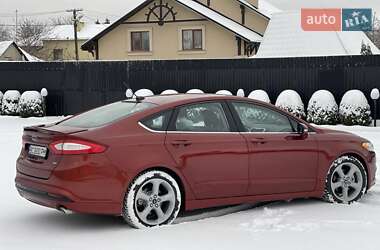 Седан Ford Fusion 2014 в 