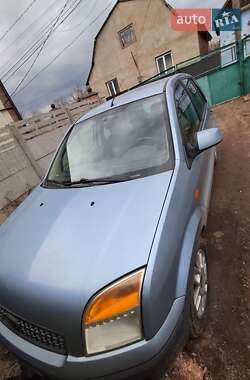 Хэтчбек Ford Fusion 2008 в 