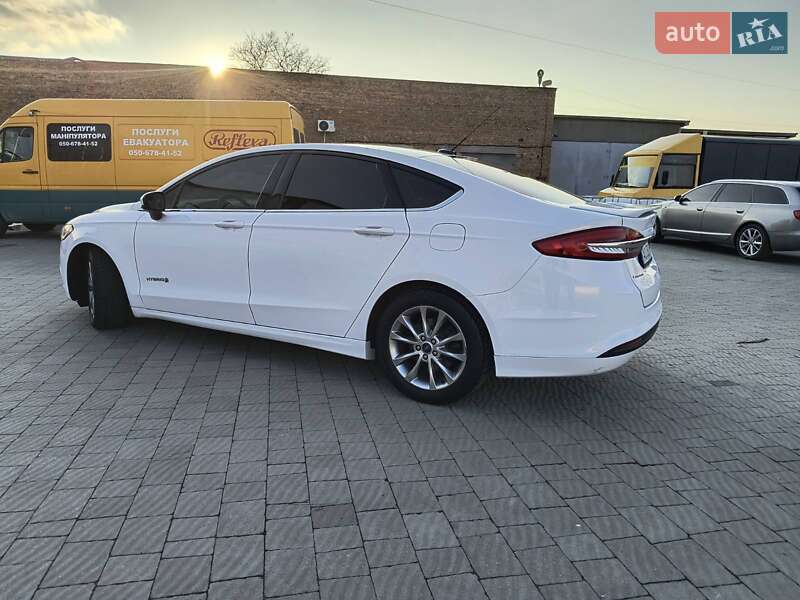 Седан Ford Fusion 2017 в Луцьку фото 4 Седан Ford Fusion 2017 в Луцьку