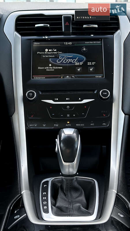 Седан Ford Fusion 2013 в Калуші
