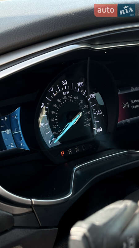 Седан Ford Fusion 2013 в Калуші