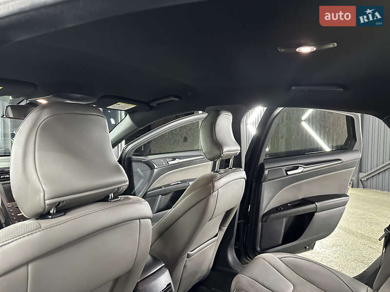 Седан Ford Fusion 2017 в Кривому Розі