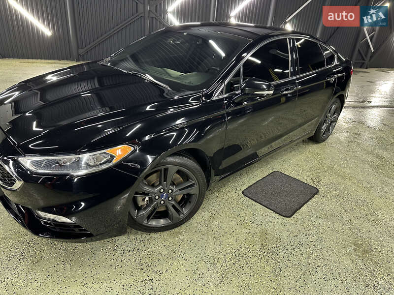 Седан Ford Fusion 2017 в Кривому Розі
