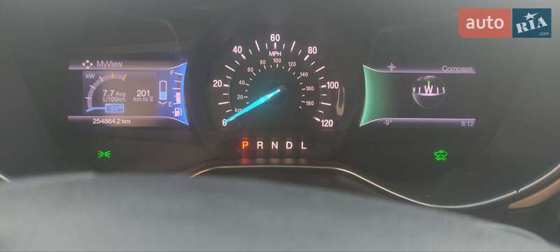 Седан Ford Fusion 2013 в Ровно