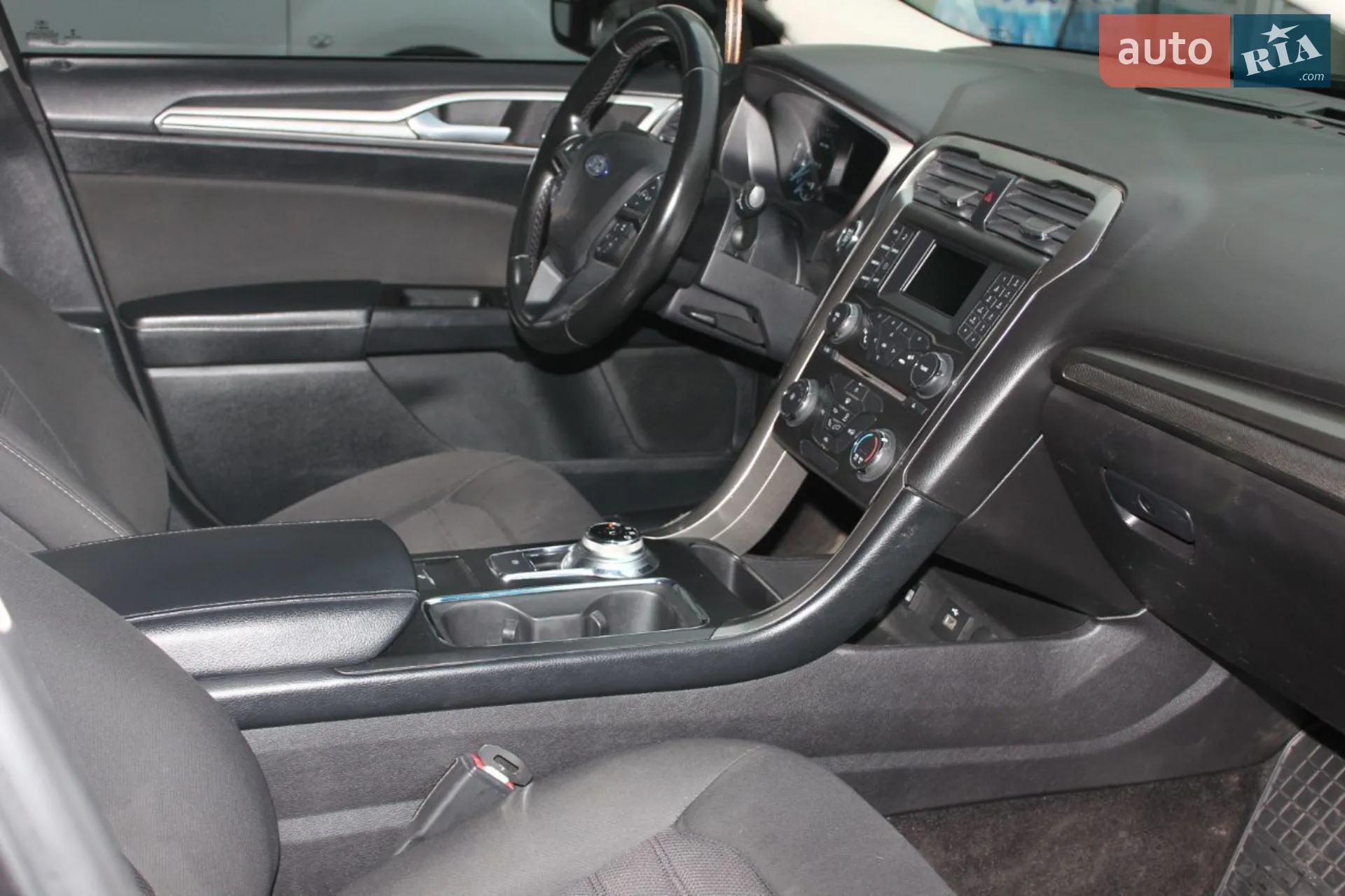 2016 Ford Fusion - мініатюра 20
