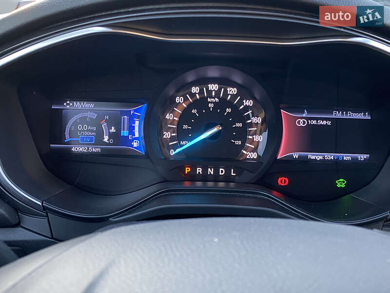 Седан Ford Fusion 2019 в Киеве фото 18 Седан Ford Fusion 2019 в Киеве