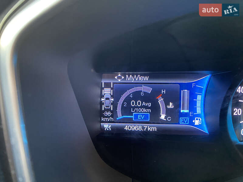 Седан Ford Fusion 2019 в Киеве фото 34 Седан Ford Fusion 2019 в Киеве