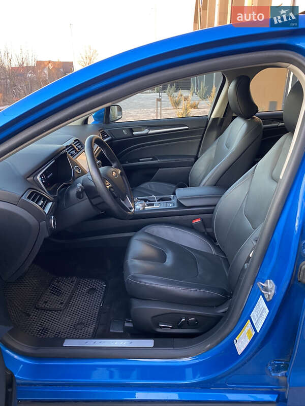 Седан Ford Fusion 2019 в Киеве фото 44 Седан Ford Fusion 2019 в Киеве