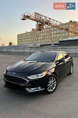 Седан Ford Fusion 2016 в 