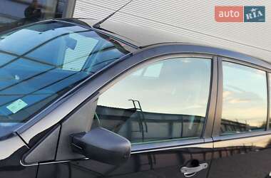 Хэтчбек Ford Fusion 2008 в 