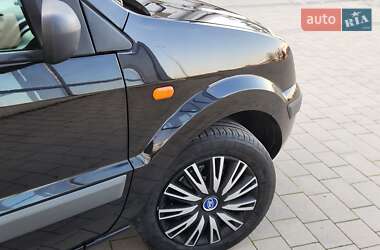 Хэтчбек Ford Fusion 2008 в 