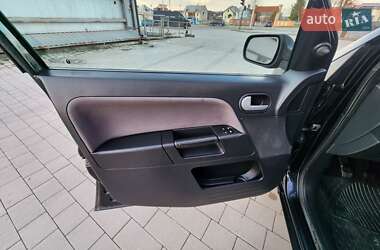 Хэтчбек Ford Fusion 2008 в 