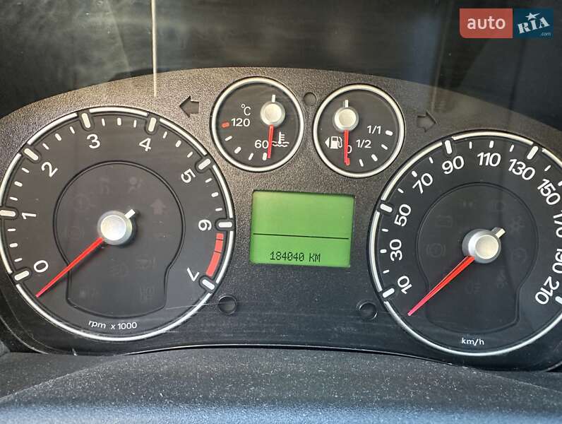 Хэтчбек Ford Fusion 2010 в Киеве