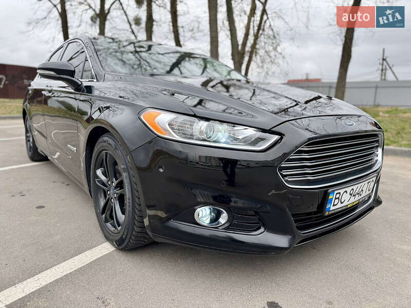 Седан Ford Fusion 2015 в Киеве