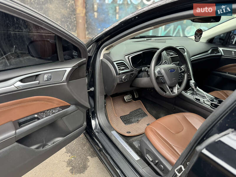 Седан Ford Fusion 2015 в Киеве