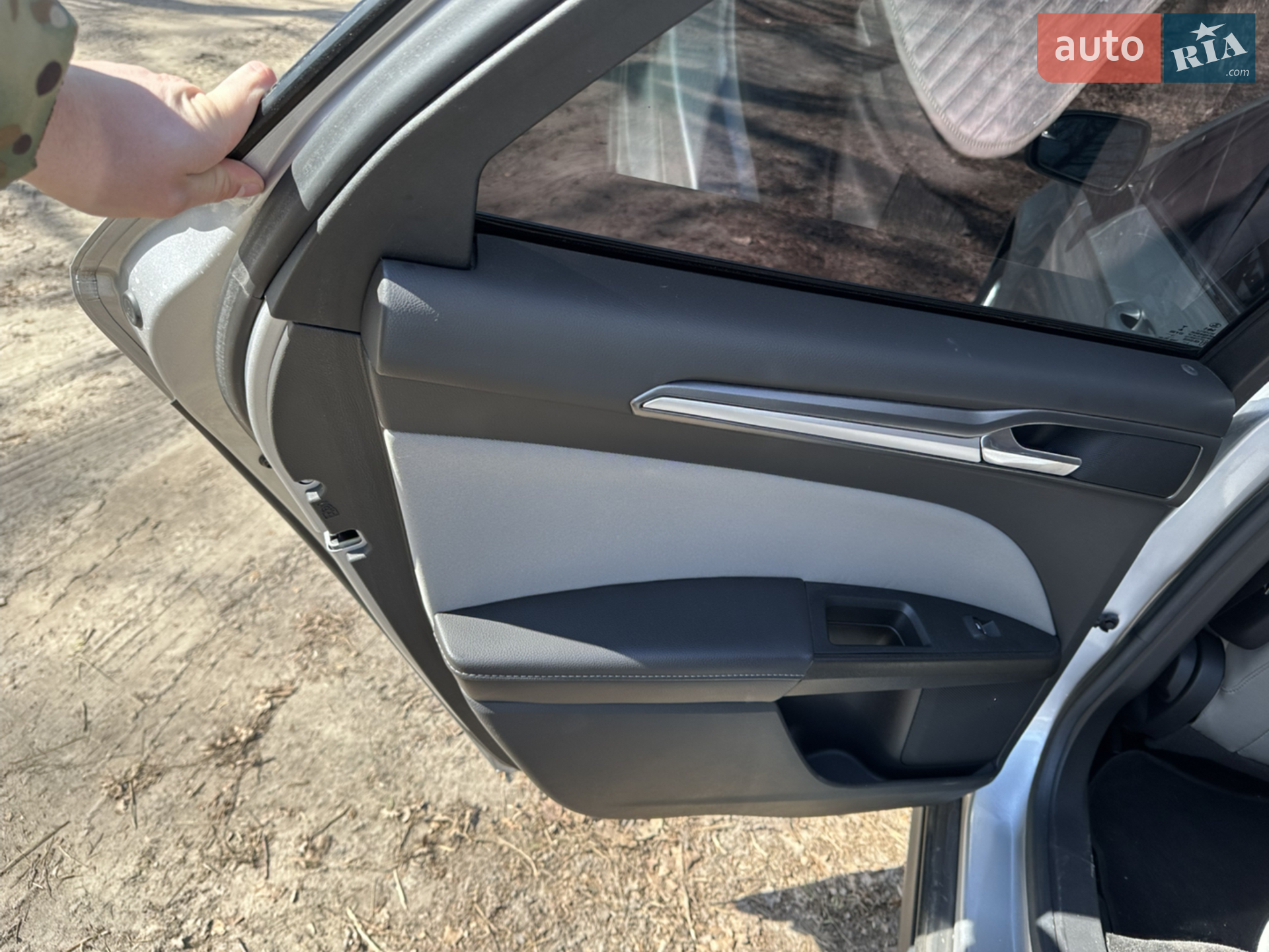2014 Ford Fusion - мініатюра 17