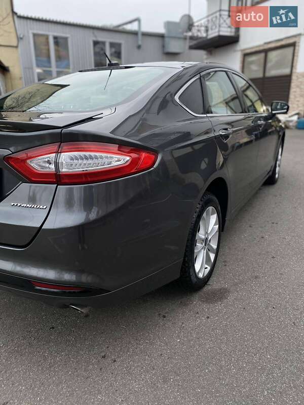 Седан Ford Fusion 2016 в Харькове