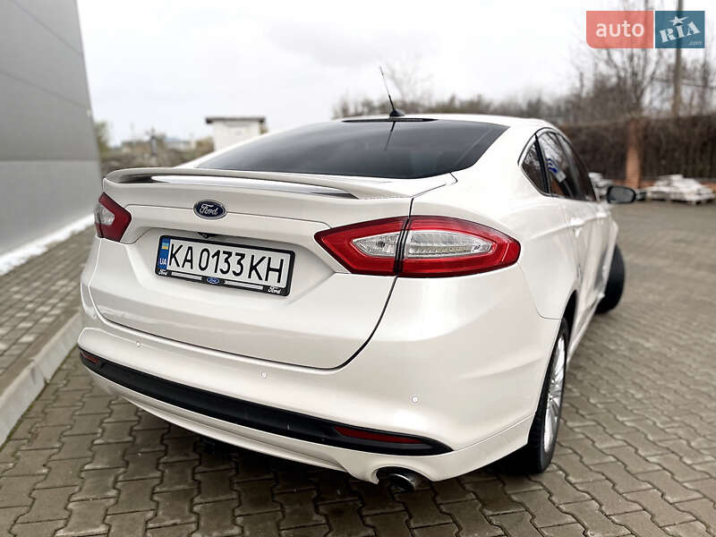 Седан Ford Fusion 2013 в Киеве