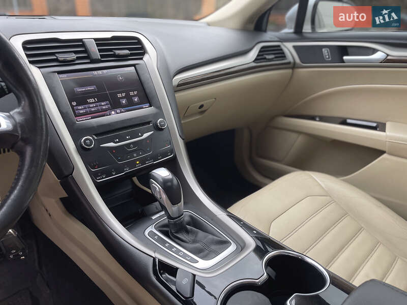 Седан Ford Fusion 2013 в Киеве