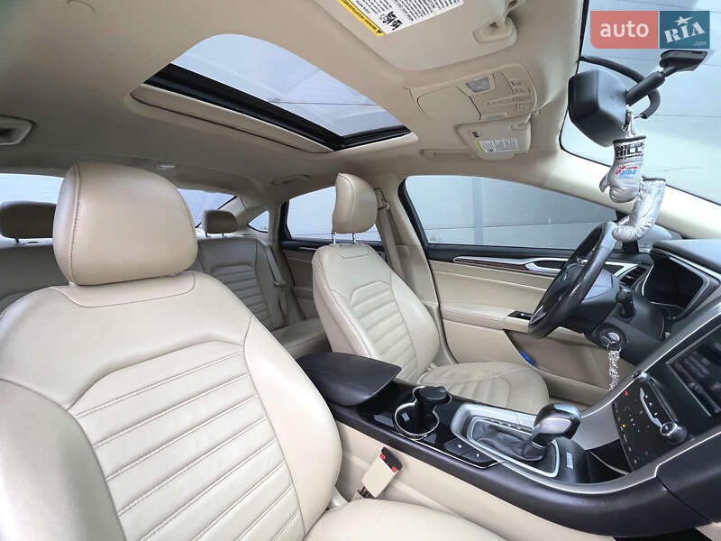 Седан Ford Fusion 2013 в Киеве