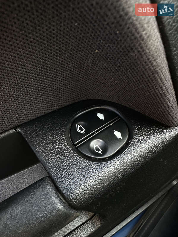 Хетчбек Ford Fusion 2009 в Луцьку