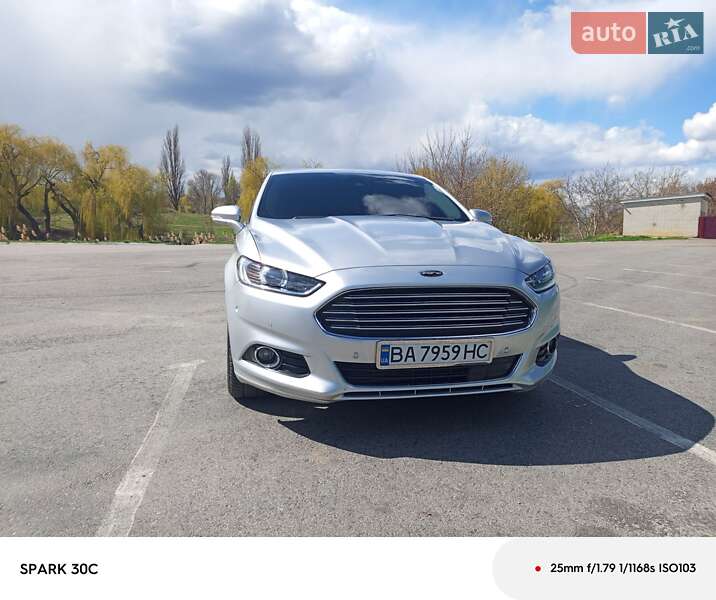 Седан Ford Fusion 2013 в Кропивницькому