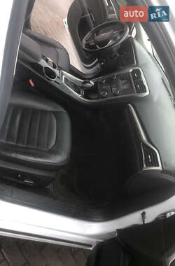 Седан Ford Fusion 2013 в 