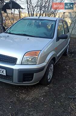 Хэтчбек Ford Fusion 2007 в 
