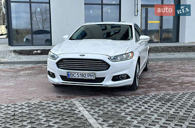 Седан Ford Fusion 2014 в 
