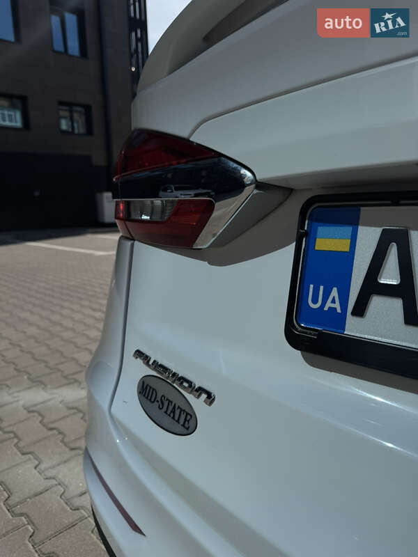 Седан Ford Fusion 2020 в Харькове