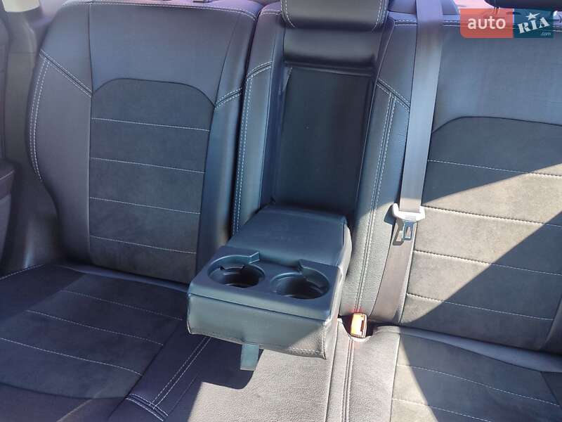 Седан Ford Fusion 2015 в Сумах