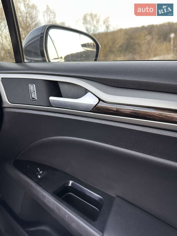 Седан Ford Fusion 2016 в Тернополе