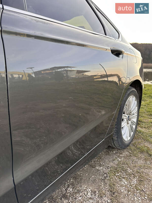 Седан Ford Fusion 2016 в Тернополе