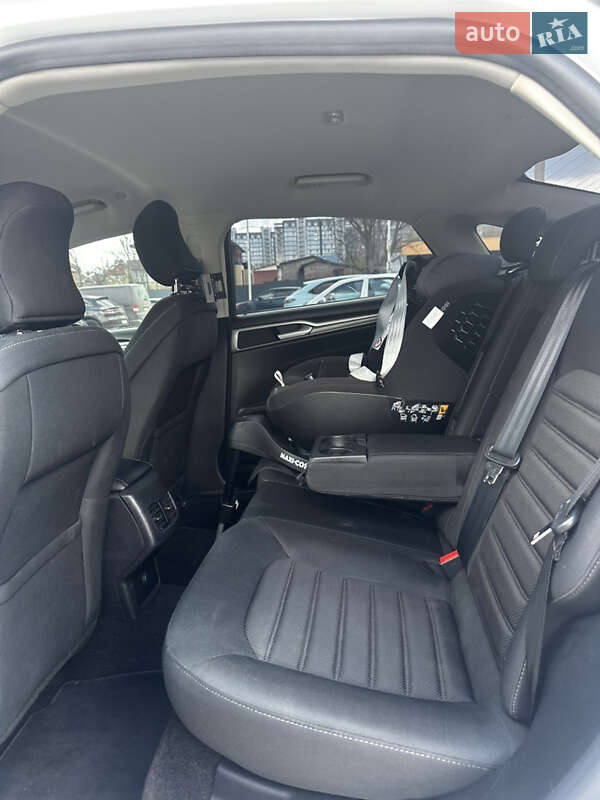Седан Ford Fusion 2018 в Днепре
