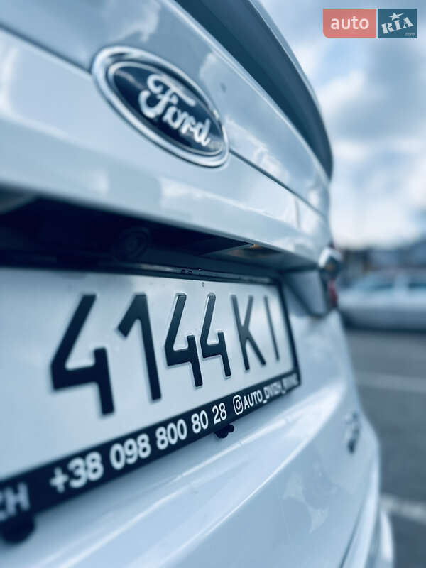 Седан Ford Fusion 2018 в Днепре