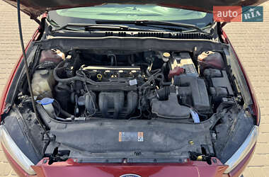 Седан Ford Fusion 2014 в 