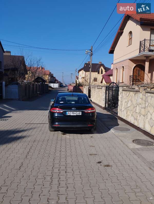 Седан Ford Fusion 2017 в Львове