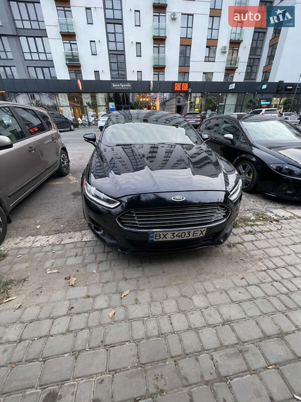 Седан Ford Fusion 2016 в Івано-Франківську