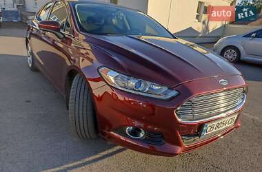 Седан Ford Fusion 2016 в 