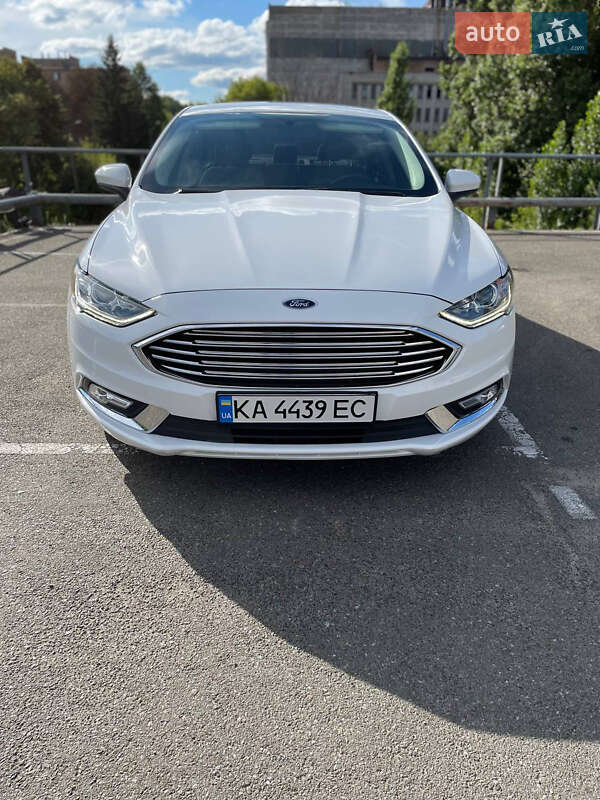 Седан Ford Fusion 2018 в Хмельницком