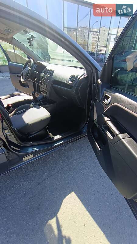 Хэтчбек Ford Fusion 2008 в Запорожье фото 7 Хэтчбек Ford Fusion 2008 в Запорожье