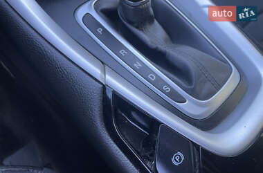 Седан Ford Fusion 2014 в 