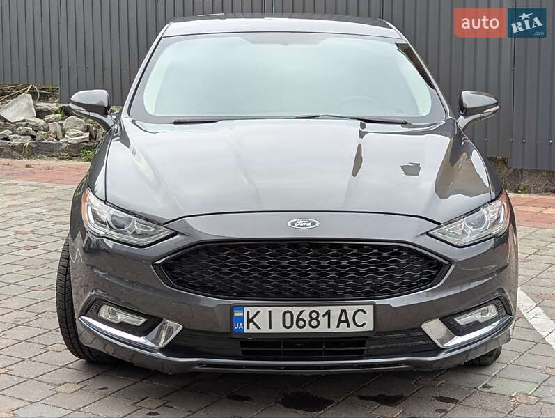 Седан Ford Fusion 2016 в Ірпені