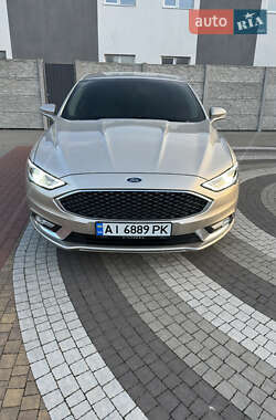 Седан Ford Fusion 2017 в 