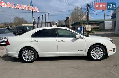 Седан Ford Fusion 2011 в 