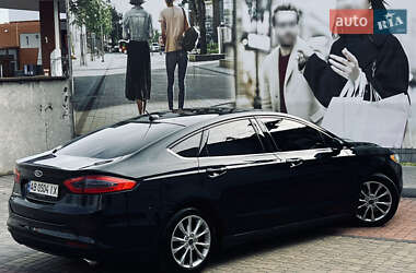 Седан Ford Fusion 2014 в 