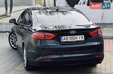 Седан Ford Fusion 2014 в 