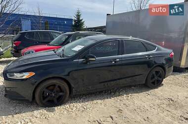 Седан Ford Fusion 2014 в 